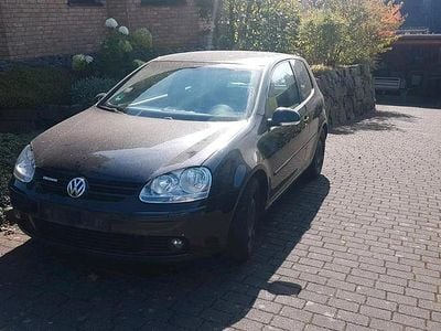 Gebraucht VW Golf VI 105 PS (77 kW) 2008 Schwarz Kleinwagen