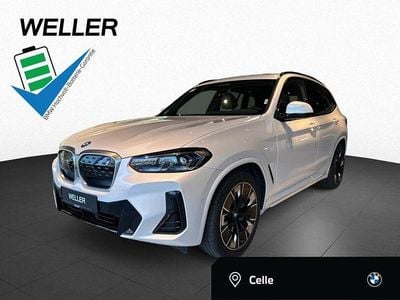 Gebraucht BMW iX3 Comfort Edition 210 kW (286 PS) 2023 Mineralweiß (weiß) SUV