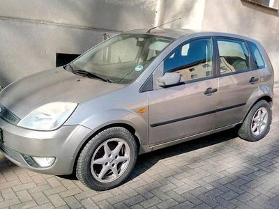 Gebraucht Ford Fiesta 68 PS (50 kW) 2003 Kleinwagen