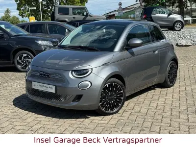 Gebraucht Fiat 500e La Prima 86 kW (118 PS) 2022 Kleinwagen