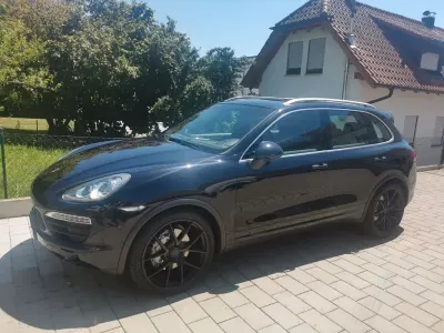 Gebraucht Porsche Cayenne S 400 PS (294 kW) 2010 Schwarz SUV