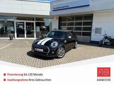 Używany Mini Cooper Chili 136 KM (100 kW) 2017 Czarny Hatchback