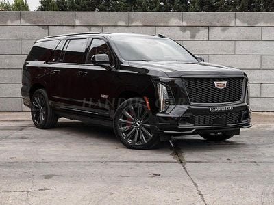 Schwarz Neu 2025 Cadillac Escalade SUV | 238.975 €