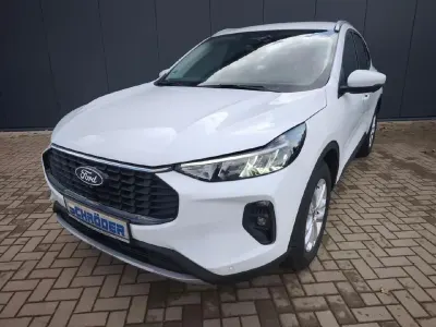 Gebraucht Ford Kuga Titanium 151 PS (111 kW) 2024 Weiß SUV