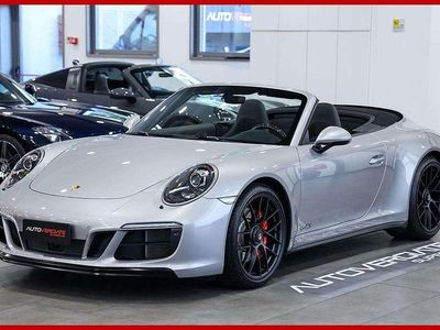 Porsche 911 Carrera 4 GTS