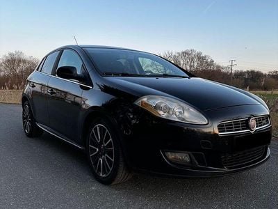 Gebraucht Fiat Bravo Dynamic 120 PS (88 kW) 2009 Schwarz Kleinwagen