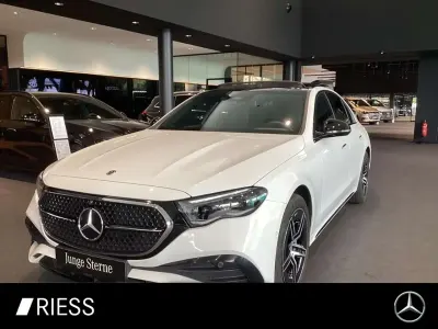 Gebraucht Mercedes E300 AMG 197 PS (144 kW) 2024 Unilack polarweiß Limousine