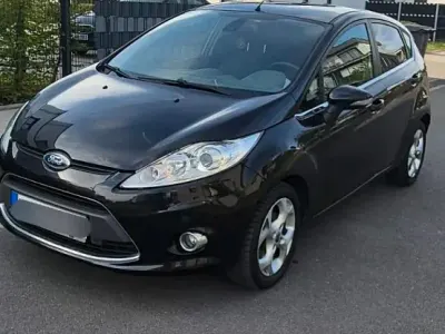 Usata Ford Fiesta 60 CV (44 kW) 2009 Nero Utilitaria
