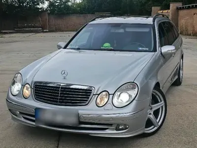 Gebraucht Mercedes E320 224 PS (164 kW) 2006 Silber Kombi