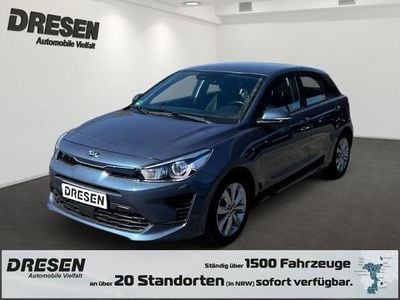 Usata Kia Rio Vision 84 CV (61 kW) 2021 Blu Berlina