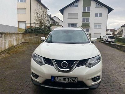 Gebraucht Nissan X-Trail Tekna 131 PS (96 kW) 2017 Weiß SUV