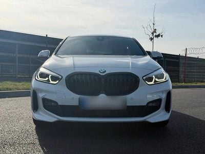 Gebraucht BMW 118 M Sport 136 PS (100 kW) 2020 Weiß Kleinwagen