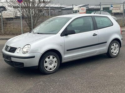 Silber Gebraucht 2003 VW Polo Limousine | 999 € (Superpreis)