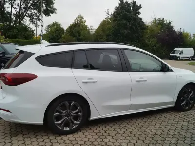 Second-hand Ford Focus ST-Line 92 CP (67 kW) 2024 Alb