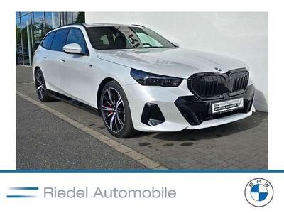 Usata BMW 540 303 CV (222 kW) 2025 Bianco Station wagon