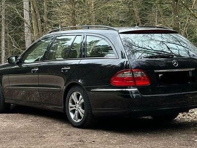 Mercedes E280