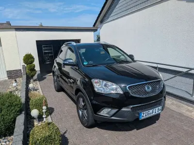Gebraucht SsangYong Korando 150 PS (110 kW) 2013 Schwarz SUV