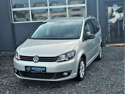 Gebraucht VW Touran Sound 105 PS (77 kW) 2011 Silver leaf metallic Van / Kleinbus