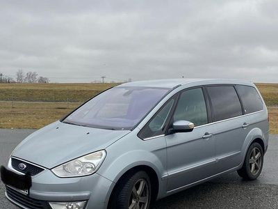 Gebraucht Ford Galaxy 140 PS (102 kW) 2009 Grau Van / Kleinbus