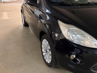 Second-hand Ford Ka Titanium 68 CP (50 kW) 2010 Negru Hatchback