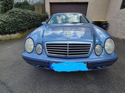 Mercedes CLK320