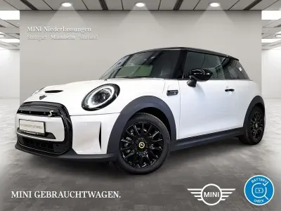 Gebraucht Mini Cooper SE 135 kW (184 PS) 2023 Weiß Kleinwagen