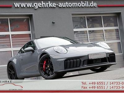 Grau Gebraucht 2025 Porsche 992 | 181.850 € (Superpreis)