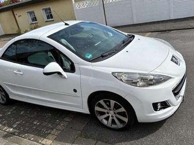 gebraucht Peugeot 207 CC Roland Garros 120 VTi