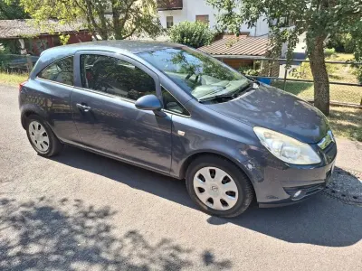 Gebraucht Opel Corsa 80 PS (58 kW) 2009 Kleinwagen
