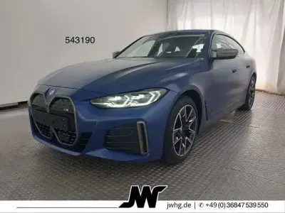 Gebraucht BMW i4 Performance 400 kW (544 PS) 2022 Frozen portimao blau metallic Limousine