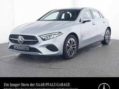 Gebraucht Mercedes A180 Progressive 136 PS (100 kW) 2025 Lack hightechsilber Limousine