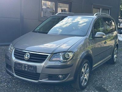 VW Touran Cross