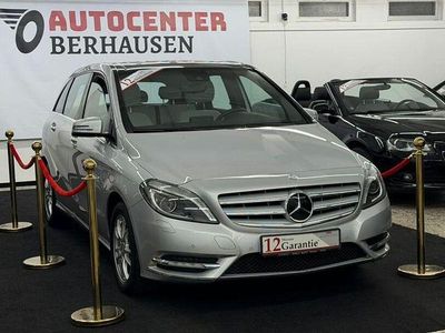 Gebraucht Mercedes B200 136 PS (100 kW) 2012 Silber Van / Kleinbus