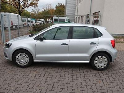 Silber Gebraucht 2014 VW Polo Trendline Limousine | 7.900 € (Guter Preis)