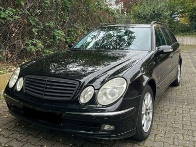 Mercedes E320