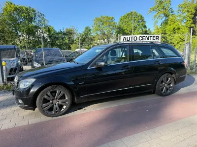 Gebraucht Mercedes C220 Avantgarde 170 PS (125 kW) 2010 Schwarz Kombi