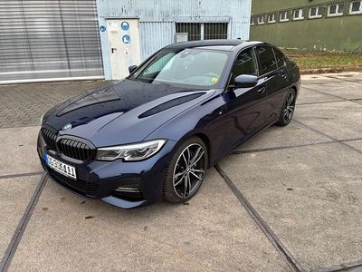 Blau Gebraucht 2020 BMW 330 M Sport Limousine | 34.900 € (Fairer Preis)