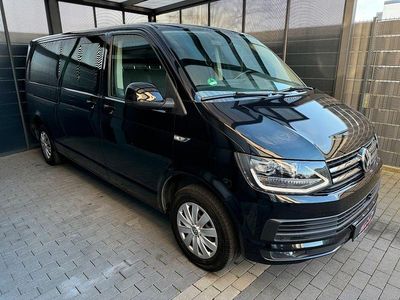 Gebraucht VW T6 Comfortline 150 PS (110 kW) 2017 Schwarz Van