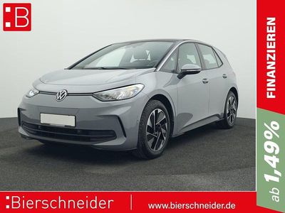 Grau Gebraucht 2024 VW ID.3 Pro Kleinwagen | 30.400 € (Fairer Preis)