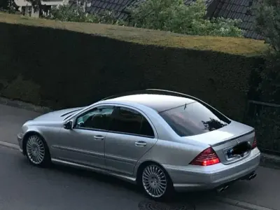 Gebraucht Mercedes C320 218 PS (160 kW) 2000 Silber Limousine