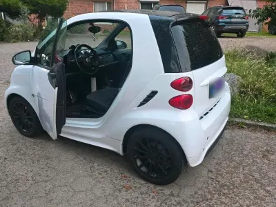 Gebraucht Smart ForTwo Coupé 71 PS (52 kW) 2014 Weiß Coupé