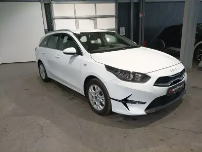 Gebraucht Kia Ceed Vision 136 PS (100 kW) 2024 Weiß Kleinwagen