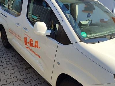 Gebraucht Opel Combo Life Edition 102 PS (75 kW) 2019 Weiß Van / Kleinbus
