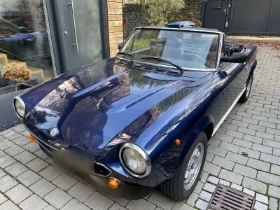 Gebraucht Fiat 124 Spider 105 PS (77 kW) 1982 Blau Cabrio