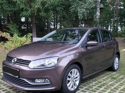 Gebraucht VW Polo Comfortline 90 PS (66 kW) 2015 Braun Kleinwagen