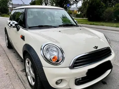 Gebraucht Mini ONE 74 PS (54 kW) 2012 Weiß Kleinwagen
