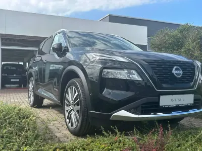 Gebraucht Nissan X-Trail Tekna 158 PS (116 kW) 2025 Black pearl (m) SUV