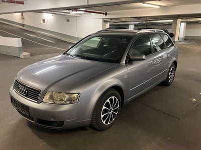 Gebraucht Audi A4 131 PS (96 kW) 2004 Andere farben Kombi