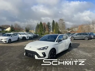 Neu Cupra Leon VZ2 272 PS (200 kW) 2026 Weiß Limousine