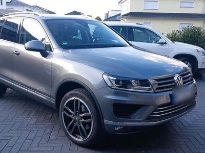 gebraucht VW Touareg 3.0TDI , Leder, AHK, Standhei, 4Zonen Klima, MFL